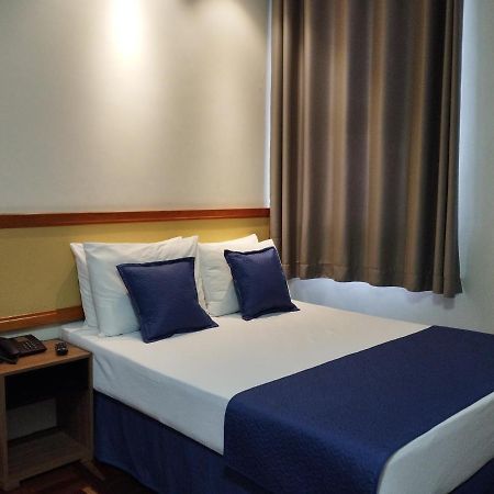 Summit Inn Hotel Pouso Alegre Buitenkant foto