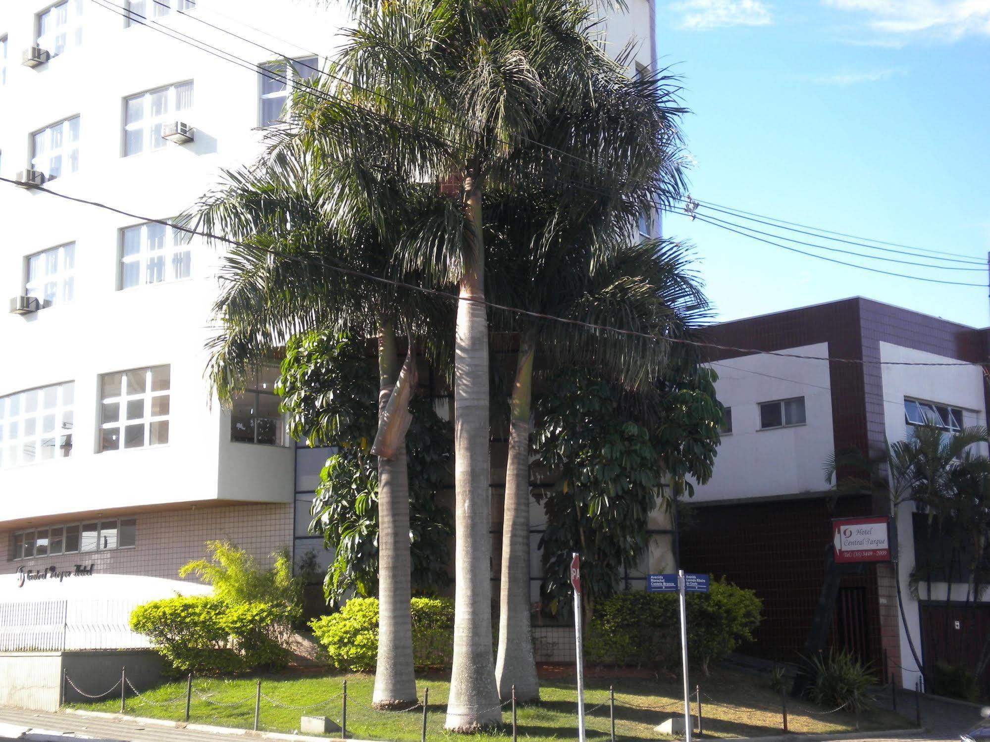 Summit Inn Hotel Pouso Alegre Buitenkant foto