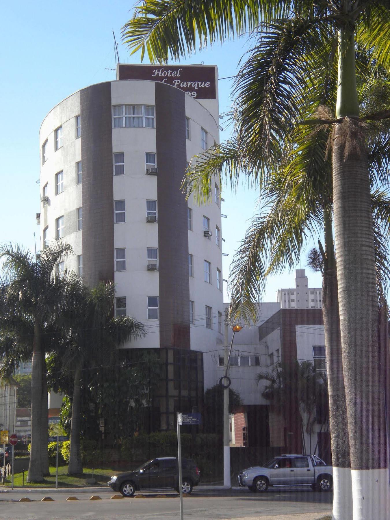 Summit Inn Hotel Pouso Alegre Buitenkant foto